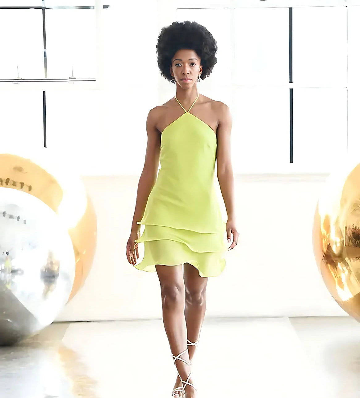Flying Solo Takes Center Stage with Stunning Runway Exhibitions at NYFW