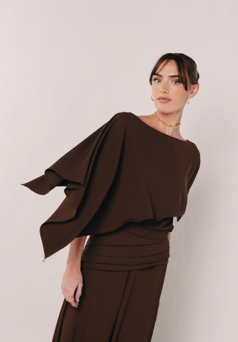 Asymmetric Cape Top